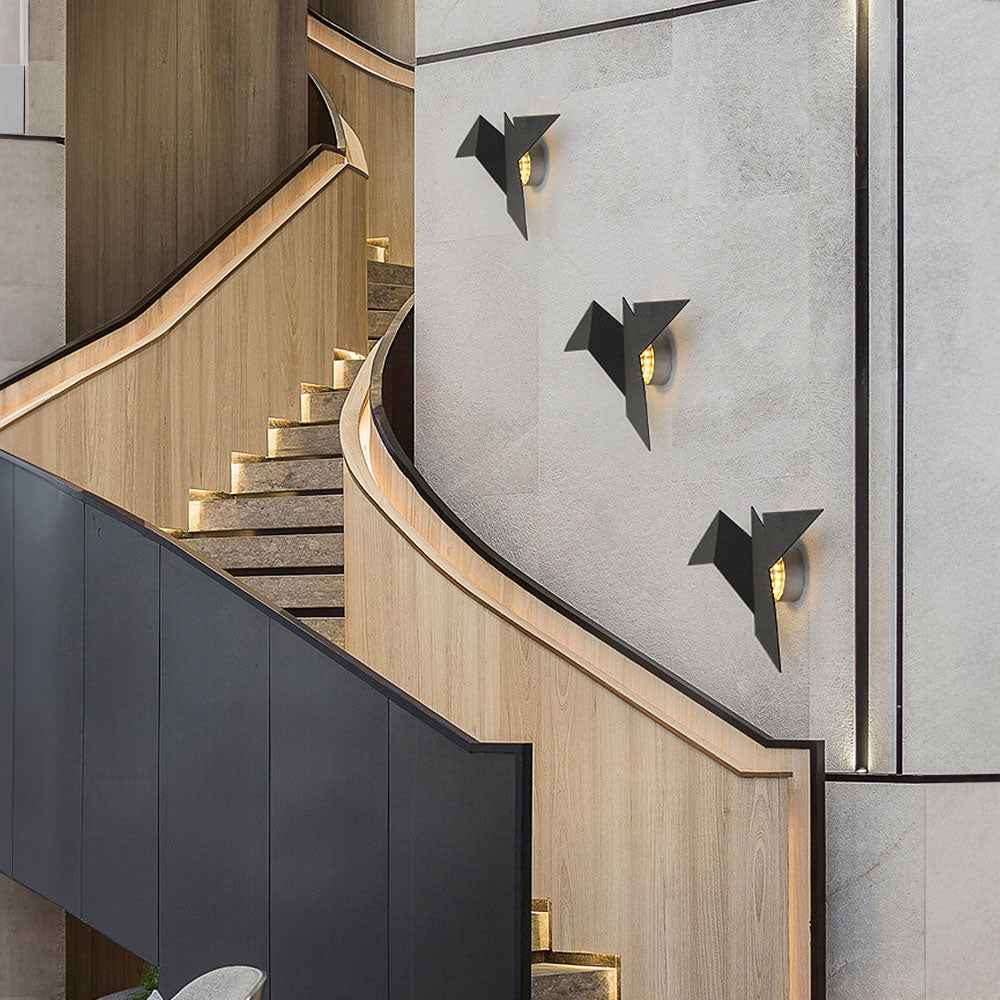 Artistic Iron Bird-Shaped Wall Lamp
